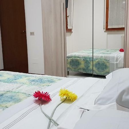 ピサCasa Excaliburアパートメント エクステリア 写真